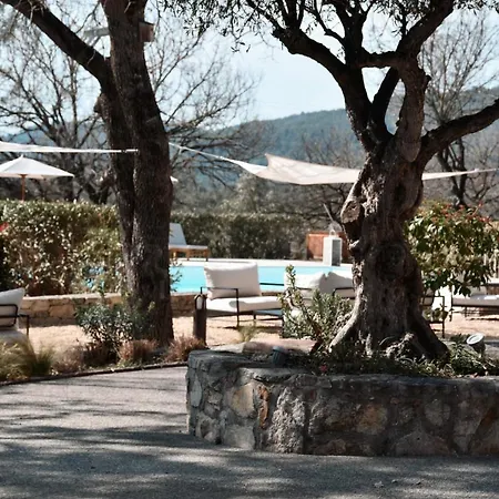 Bastide De L'endre לינה וארוחת בוקר Callas